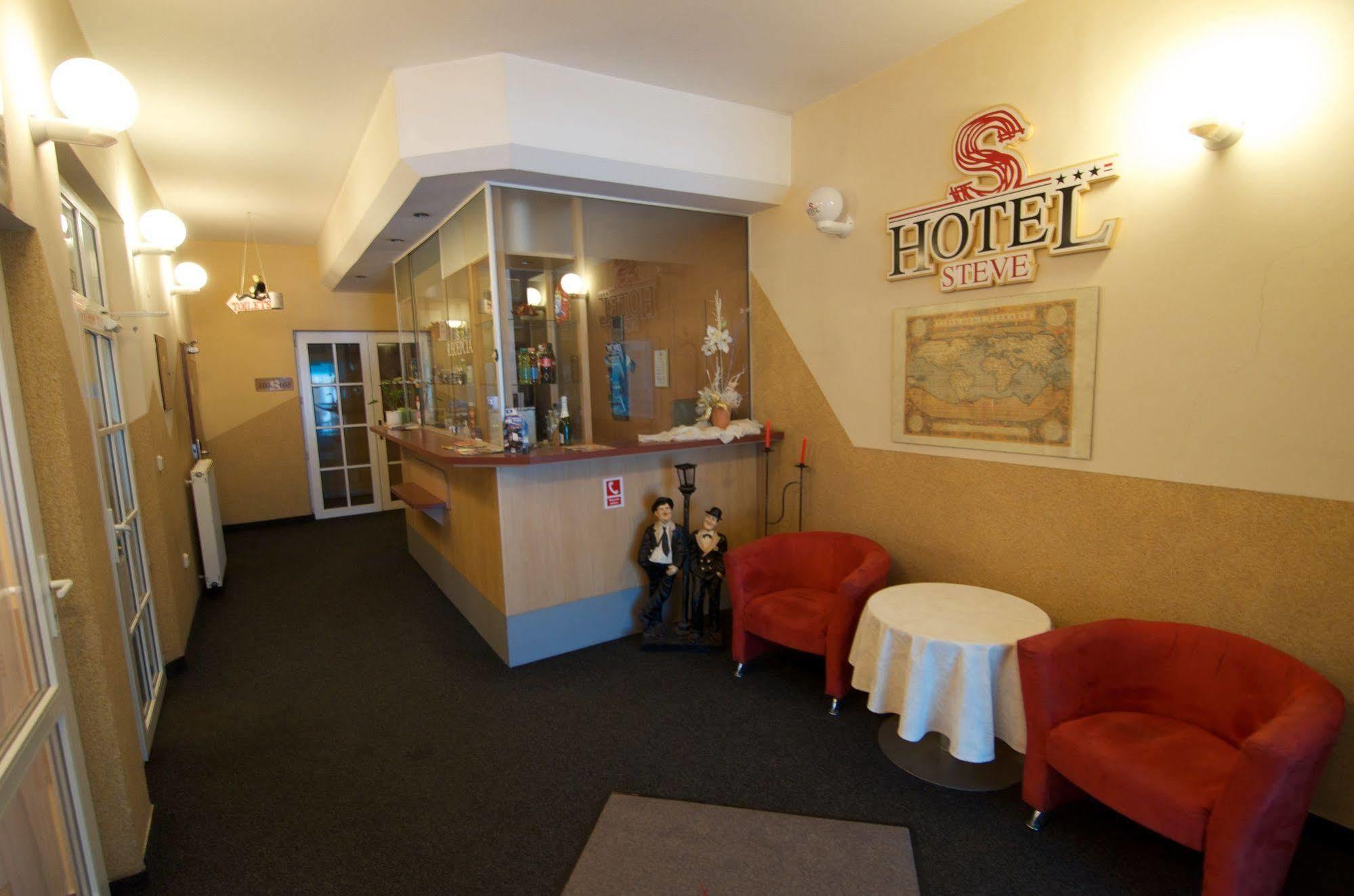Hotel Steve Liptovsky Mikulas Bagian luar foto