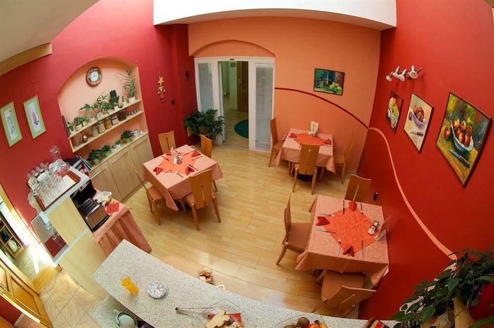 Hotel Steve Liptovsky Mikulas Bagian luar foto