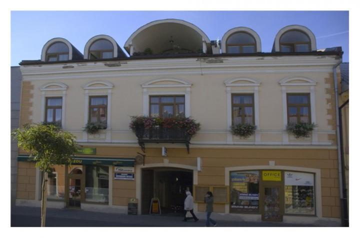Hotel Steve Liptovsky Mikulas Bagian luar foto