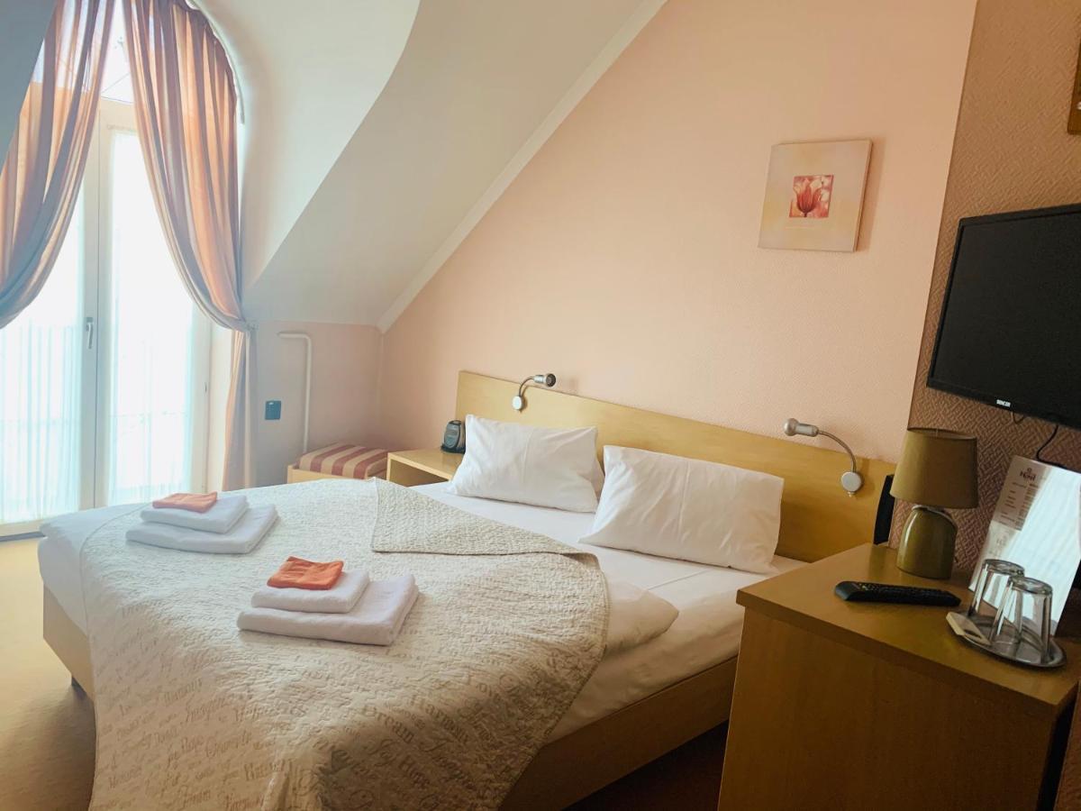 Hotel Steve Liptovsky Mikulas Bagian luar foto